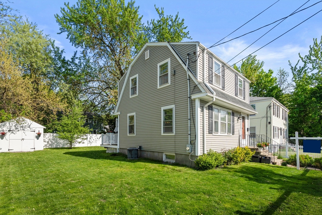 24 Keystone St
