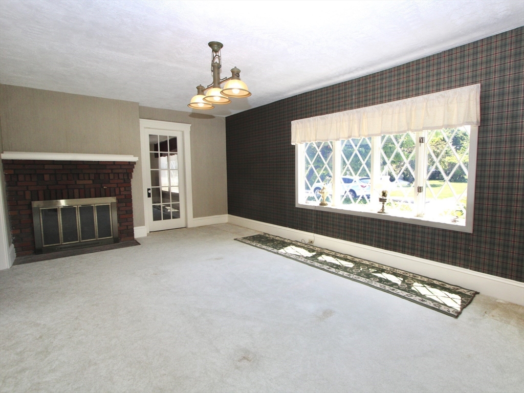 25 Rollinson Rd