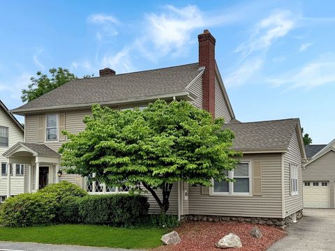 25 Rollinson Rd Worcester MA 01606