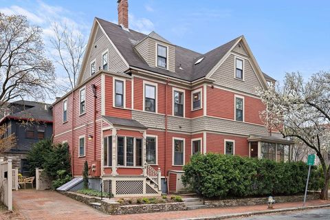 Photo of 48 Hawthorn Street #2, Cambridge, MA 02138 (MLS # 73510140)