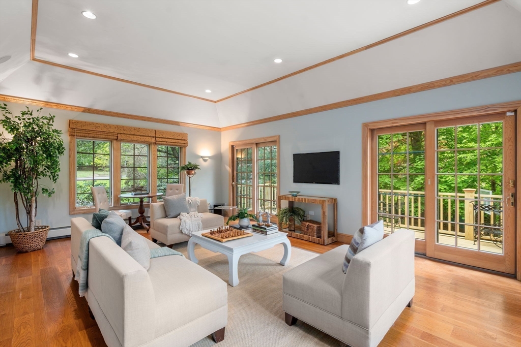 191 Waban Ave, Newton, MA Photo #7