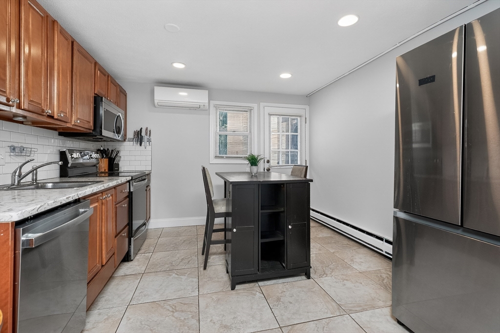 37 Marion St 37