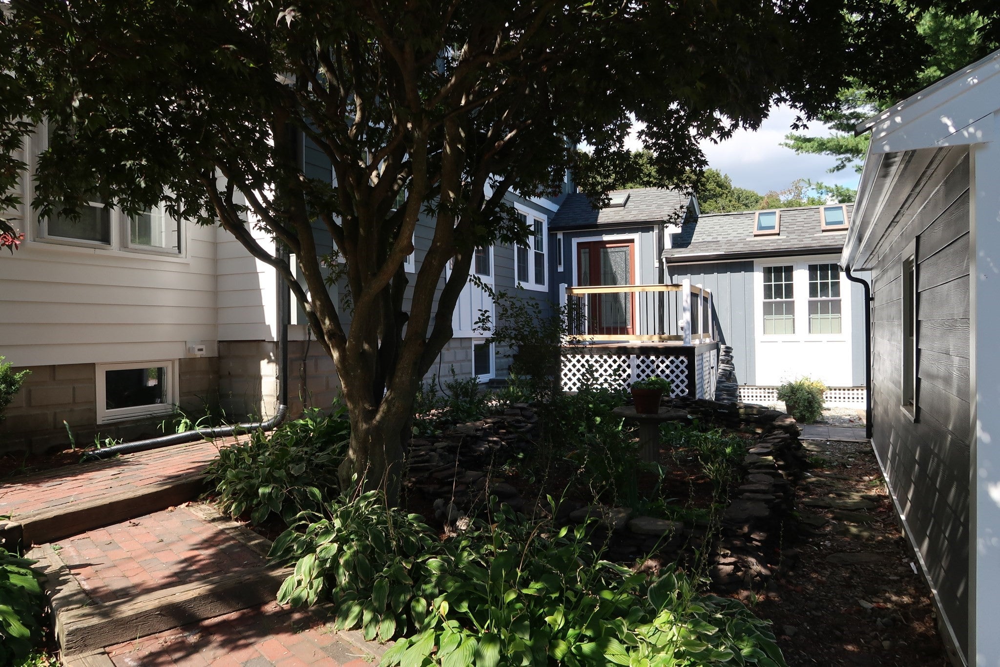 7 Brandon St