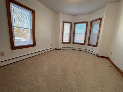 5 Spruce Street 1 Clinton MA 01510