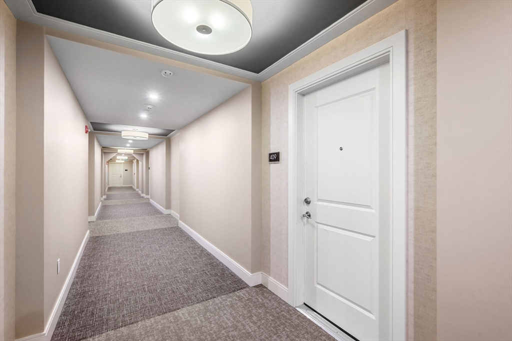 201 Elliott St #409, Beverly, MA Photo #27