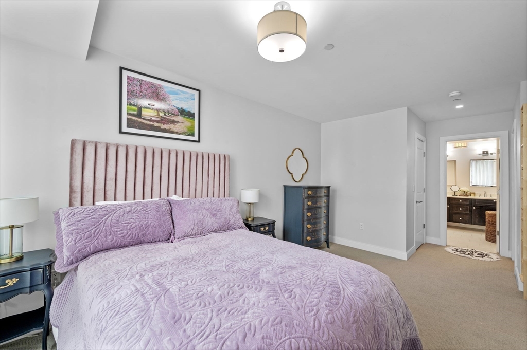 201 Elliott St #409, Beverly, MA Photo #19