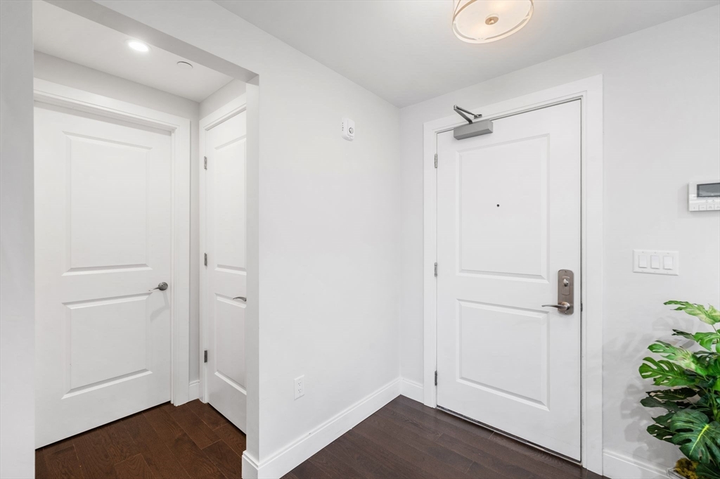 201 Elliott St #409, Beverly, MA Photo #25
