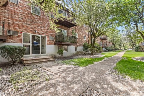 Photo of 28 Westgate Rd #3, Boston, MA 02467 (MLS # 73480833)