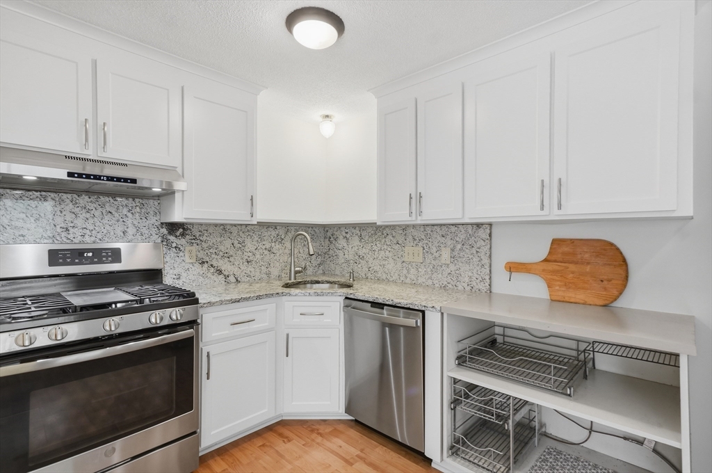 30 Mountain Gate Road 30