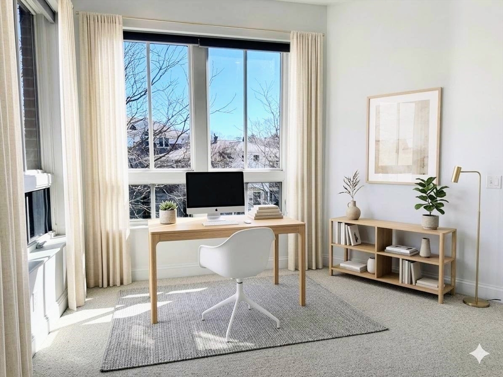 629 Hammond Street E205