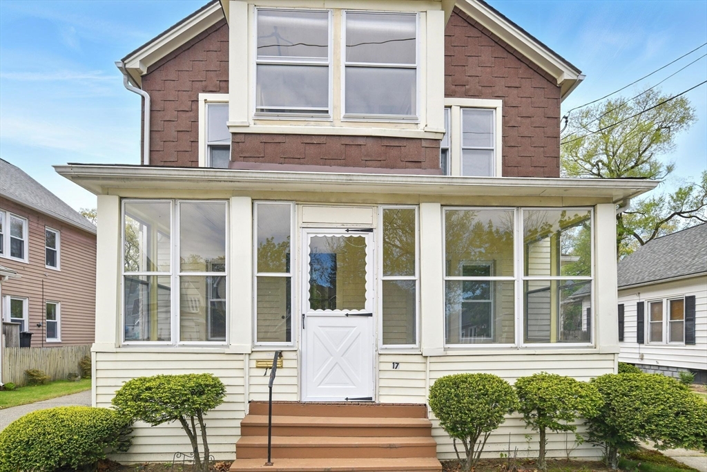 17-19 Tacoma Street