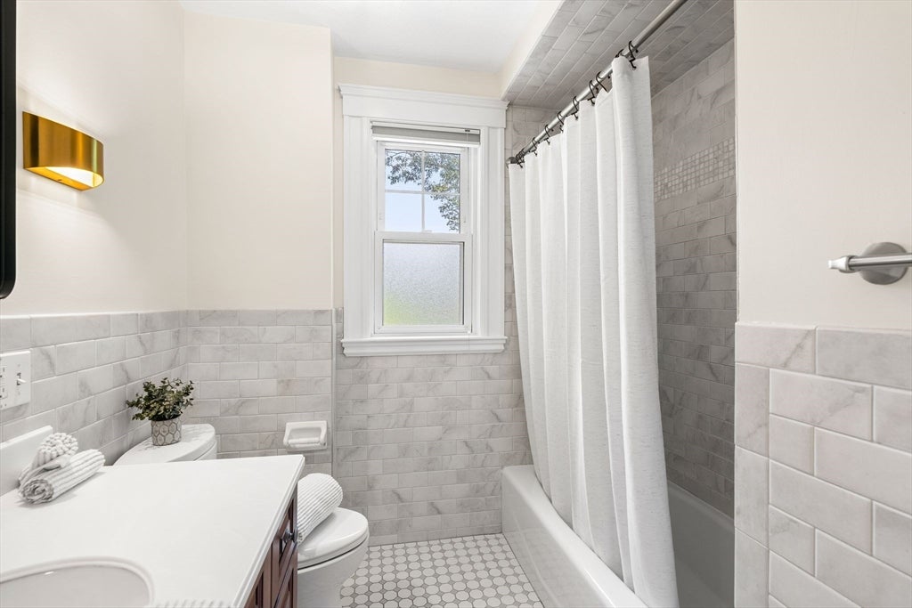 567 Winthrop St, Medford, MA, 567 Winthrop St, Medford, MA Photo #31