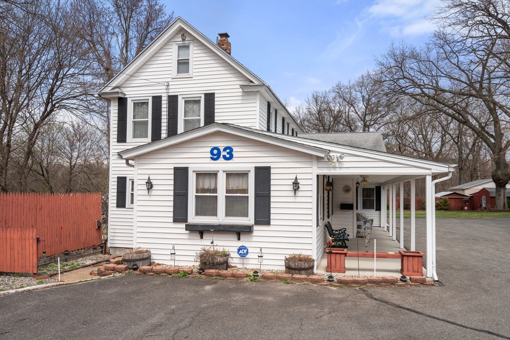 93 Strong Street