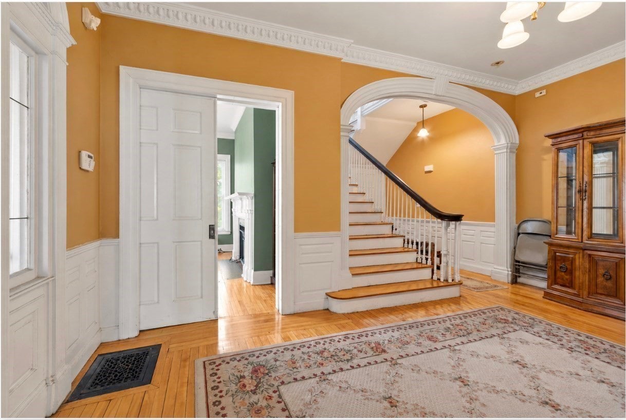 403 Andover St, Lowell, MA, 403 Andover St, Lowell, MA Photo #4