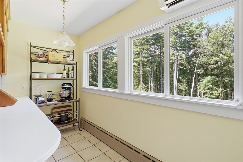131 Warren Ave, Harvard, MA Photo #32