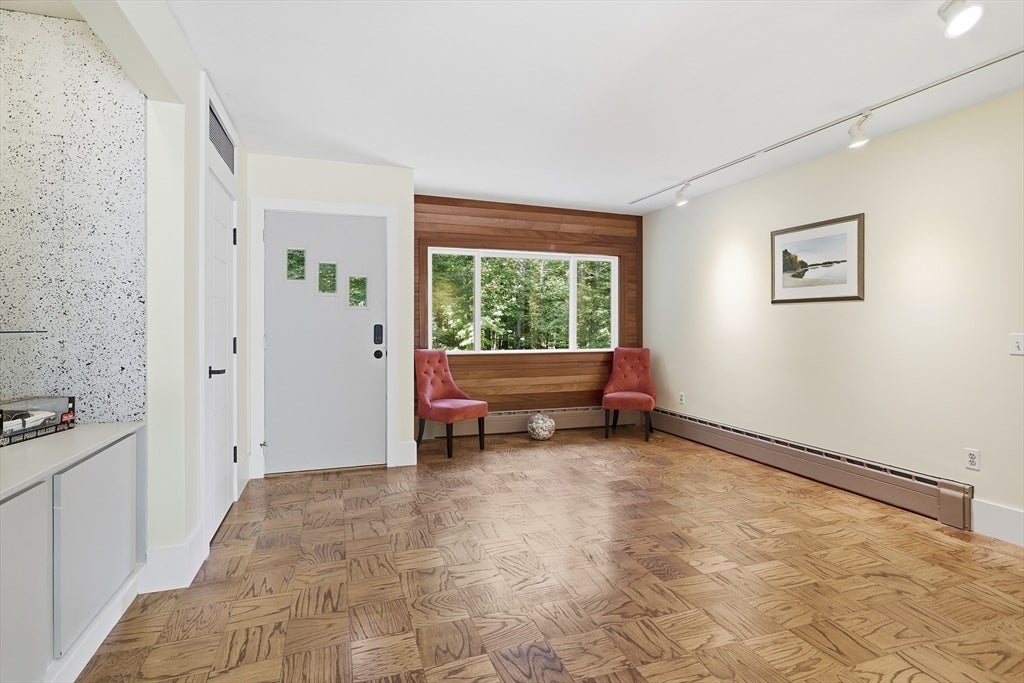 131 Warren Ave, Harvard, MA Photo #26