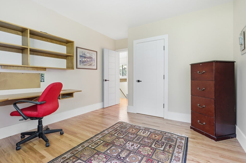 131 Warren Ave, Harvard, MA Photo #14