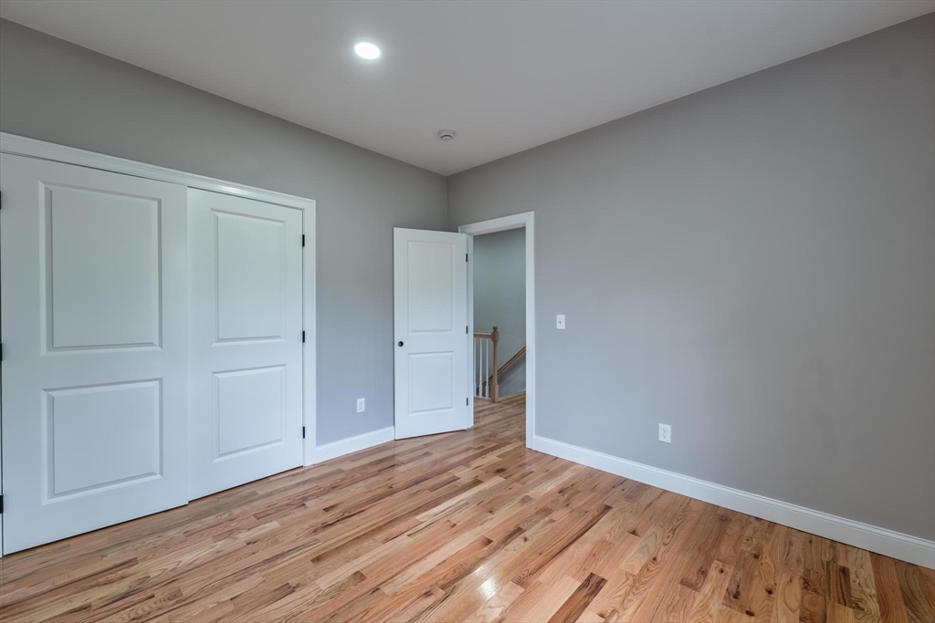 364 High St, Fall River, MA Photo #23
