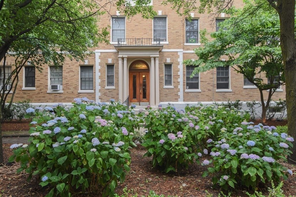 860 Massachusetts Avenue 854 #8