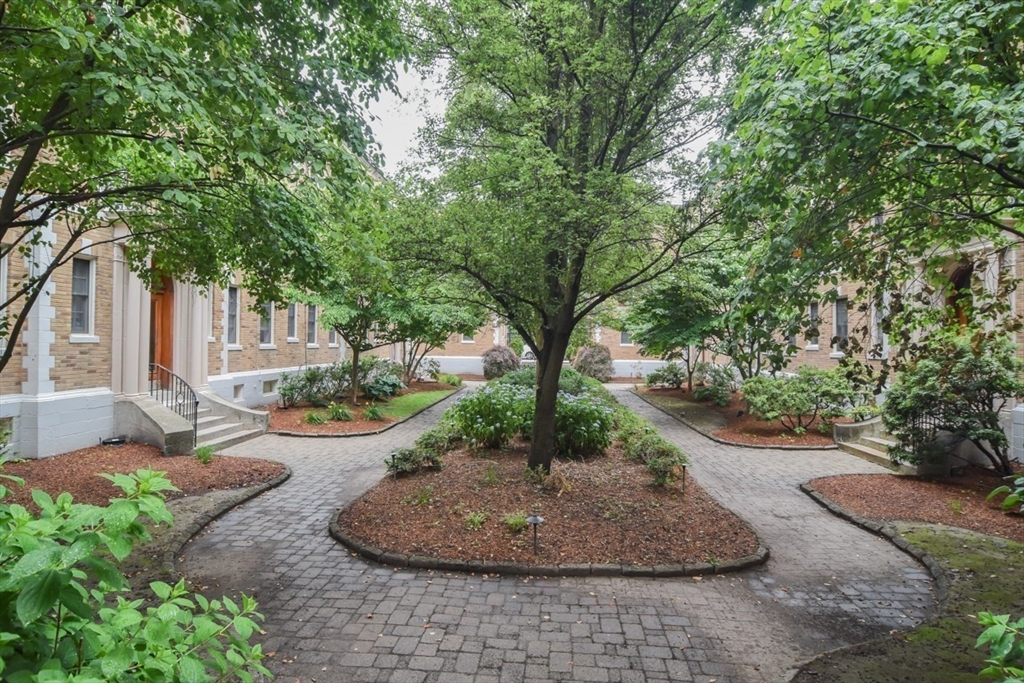 860 Massachusetts Avenue 854 #8