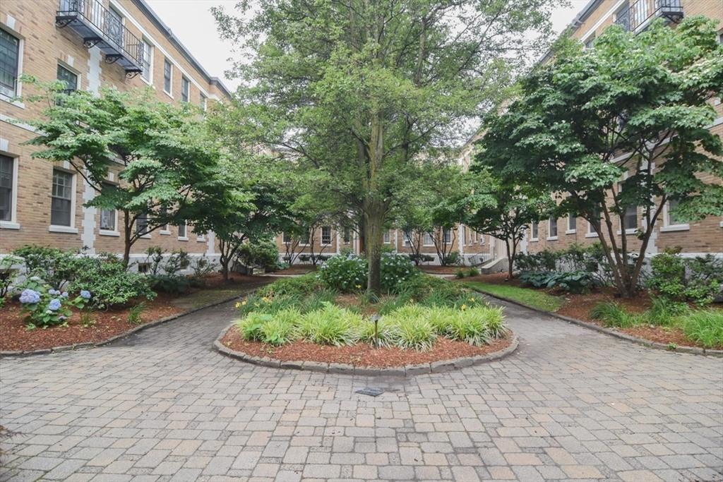 860 Massachusetts Avenue 854 #8