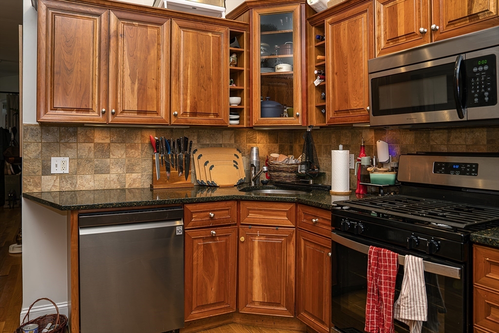 68-70 Moseley Street