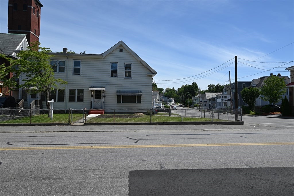 89 Mammoth Rd