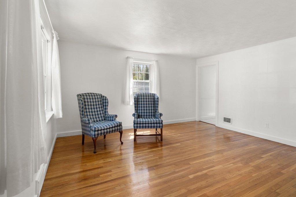 62 Felch Rd