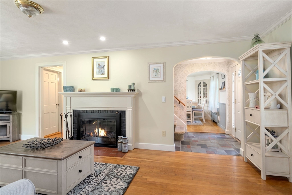 50 Bonair Street