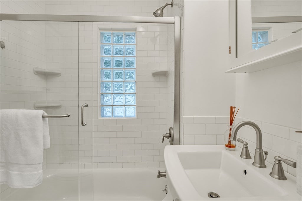 631 Chestnut Hill Ave #631, Brookline, MA, 631 Chestnut Hill Ave #631, Brookline, MA Photo #19