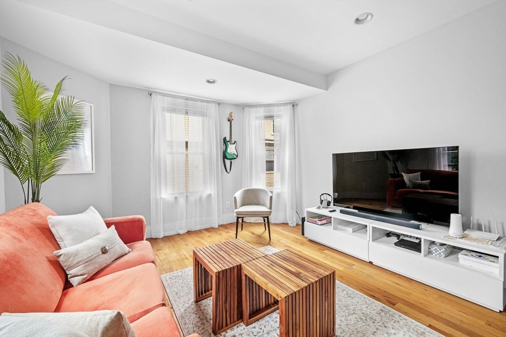 33 Plainfield St #2, Boston, MA, 33 Plainfield St #2, Boston, MA Photo #9