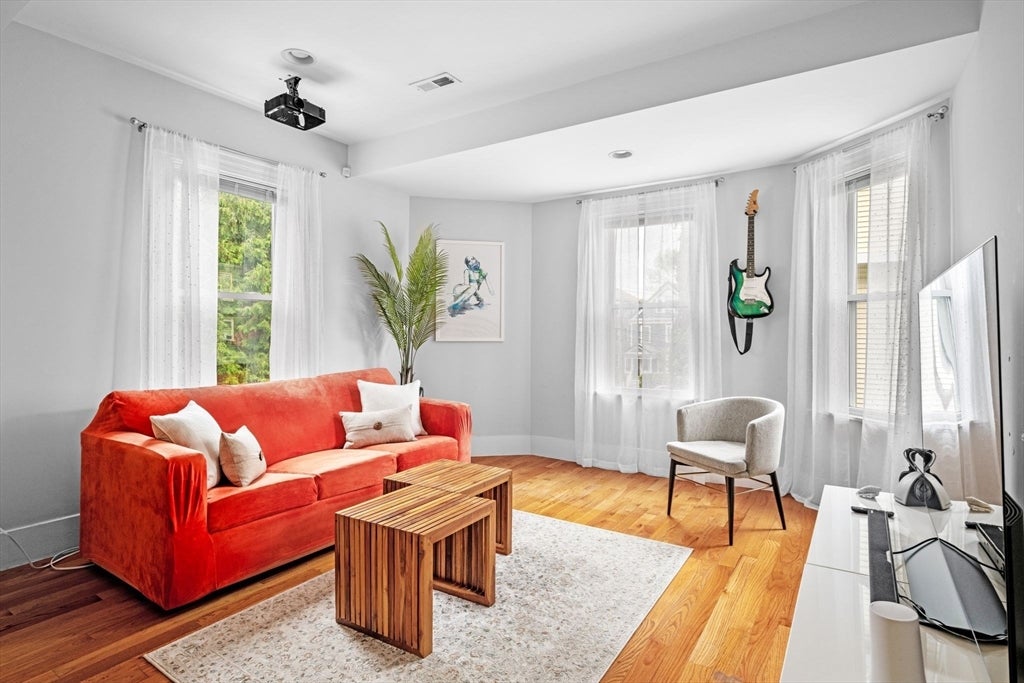 33 Plainfield St #2, Boston, MA, 33 Plainfield St #2, Boston, MA Photo #7