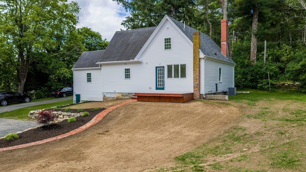 159 County St