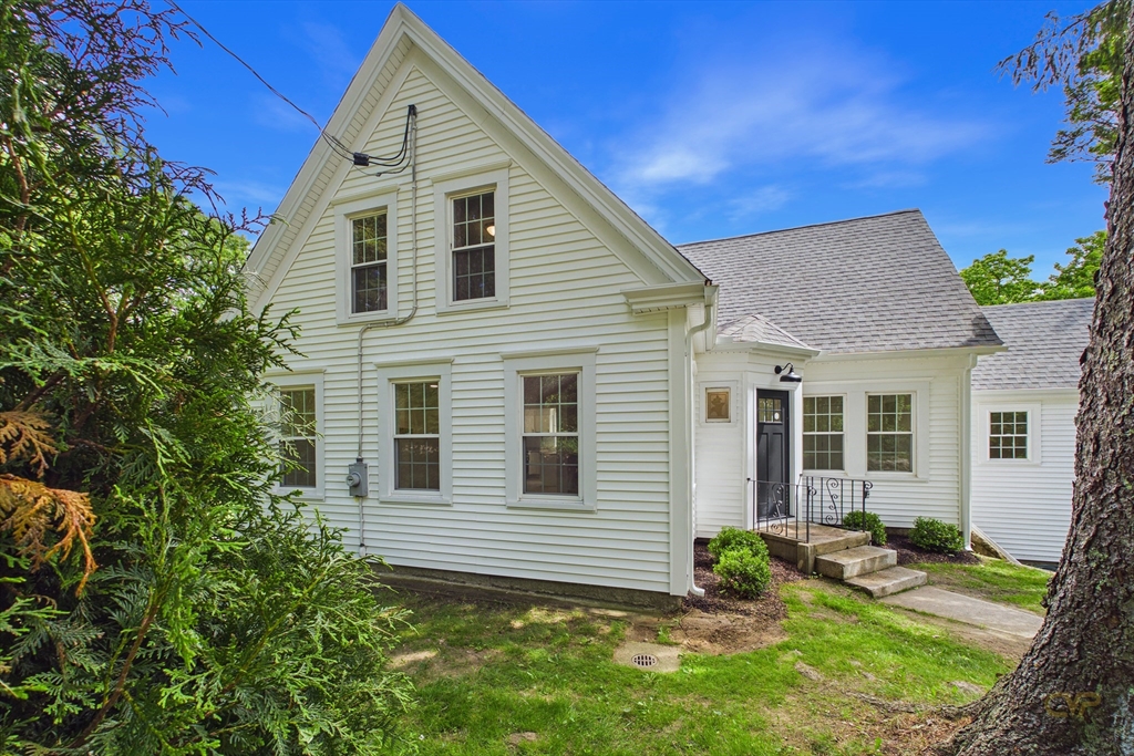 159 County St