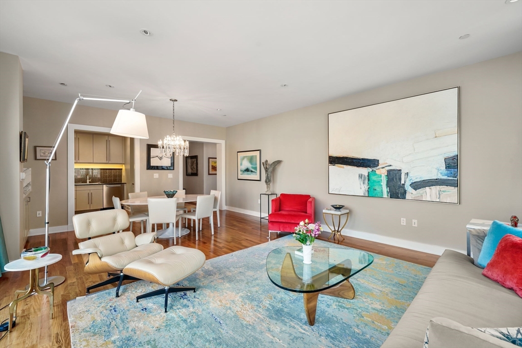 500 Atlantic Ave 18G