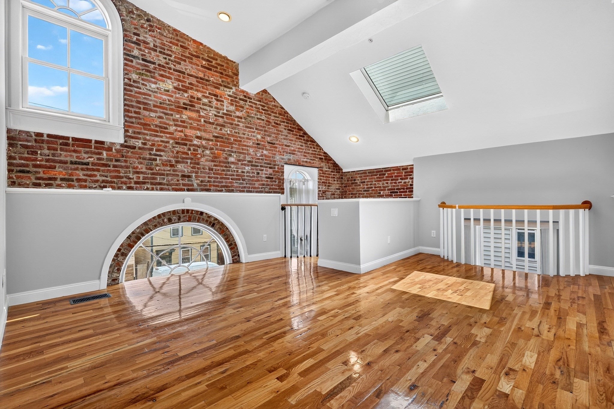 336 Saratoga St 1, Boston MA 02128