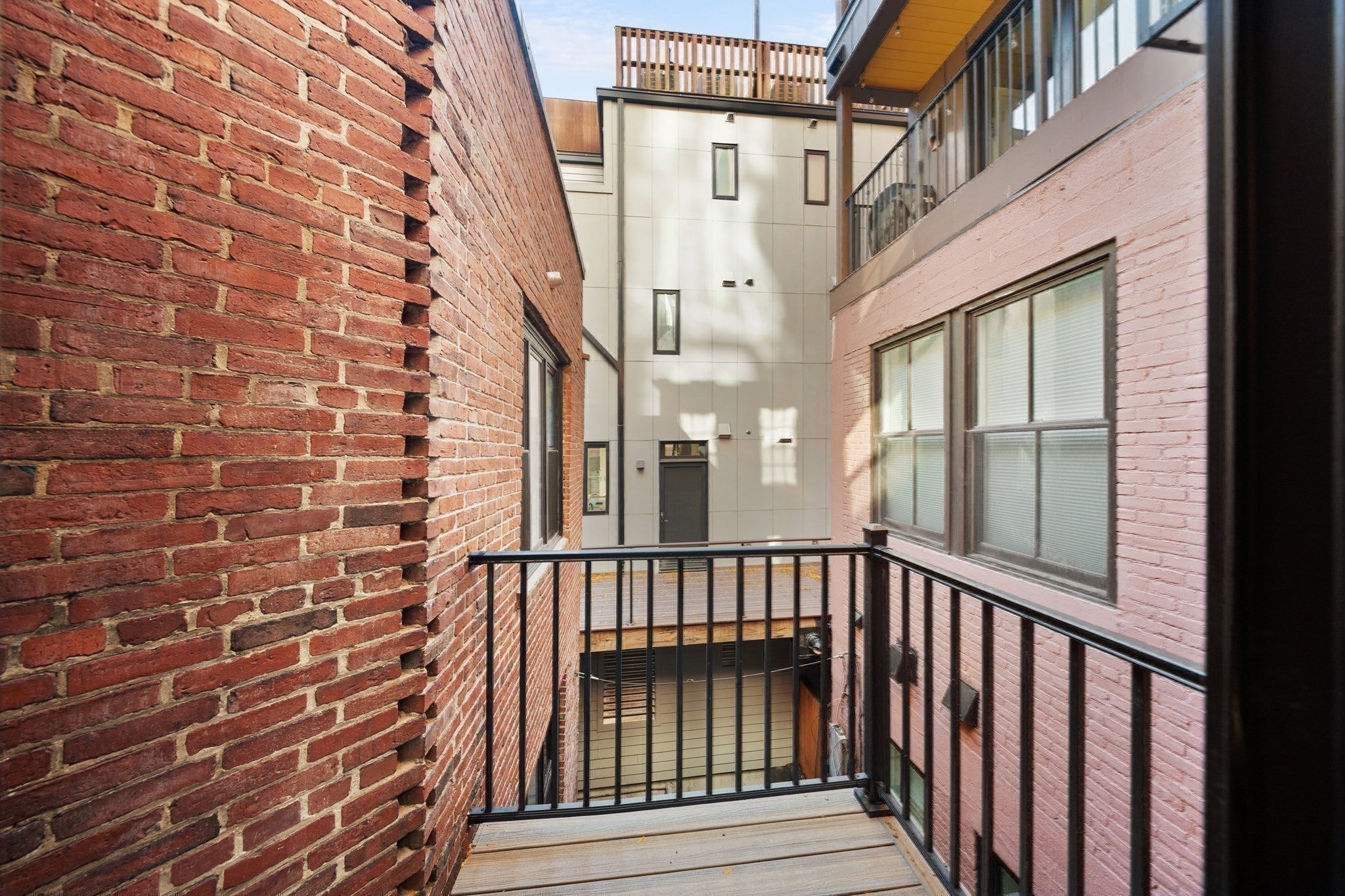 20-21 Shawmut St, Boston, MA Photo #19