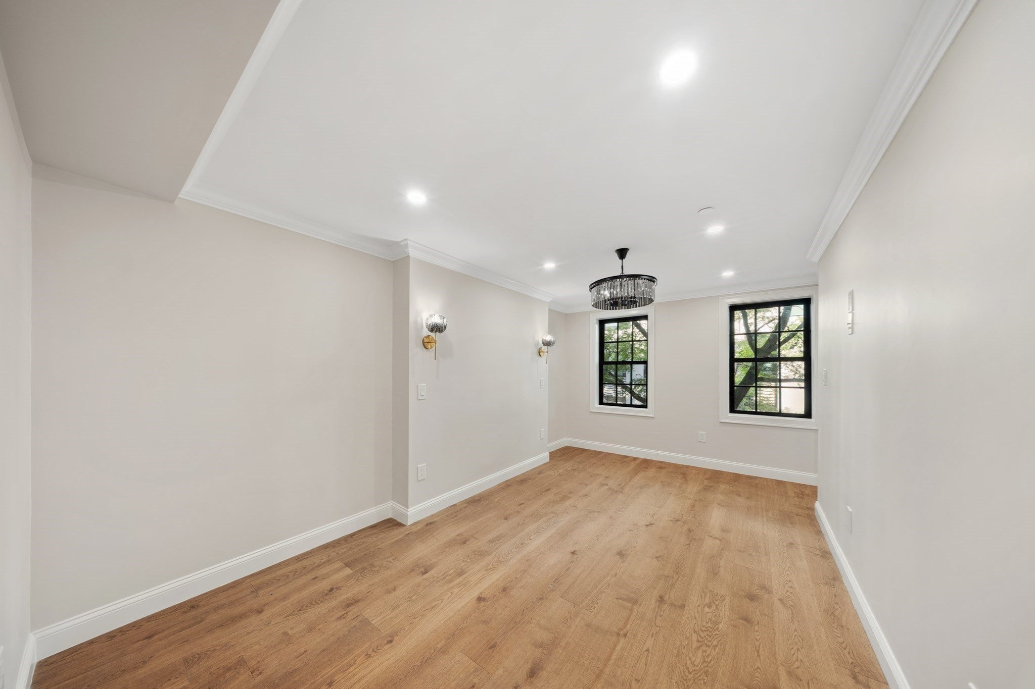 20-21 Shawmut St, Boston, MA Photo #18