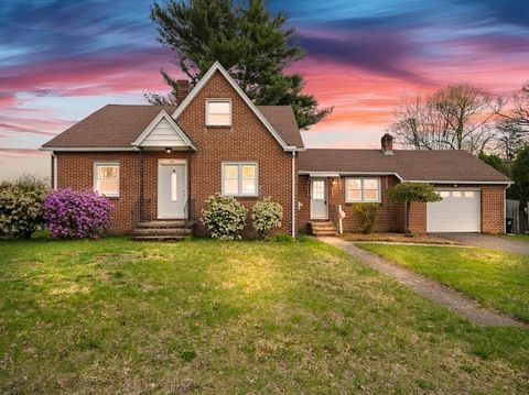 Photo of 91 Haven Ave, Chicopee, MA 01013 (MLS # 73503874)