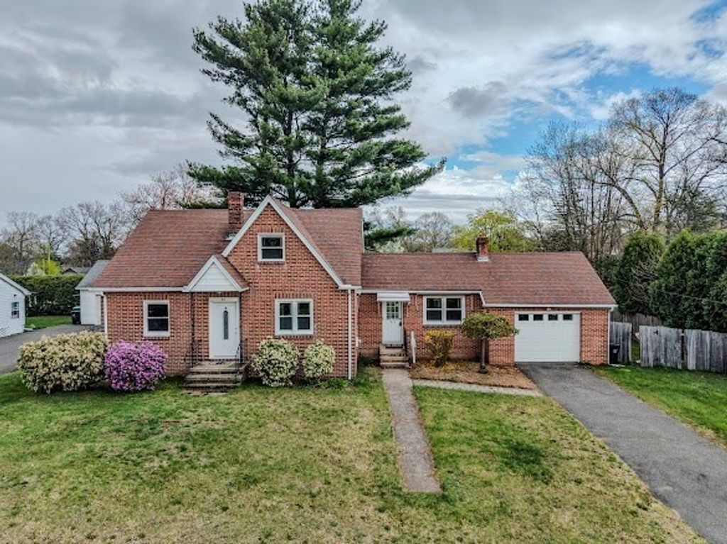 Photo of 91 Haven Ave, Chicopee, MA 01013 (MLS # 73503874)