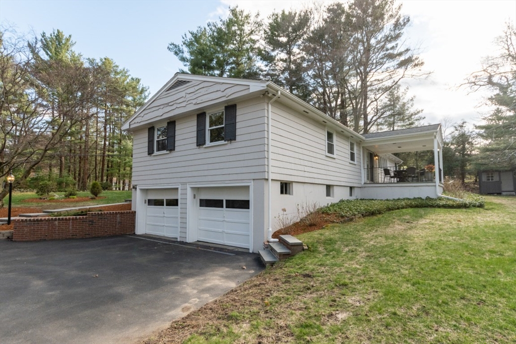44 Blue Hill Drive