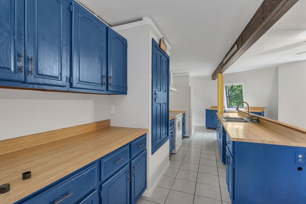 243 Oak St, Holliston, MA Photo #6