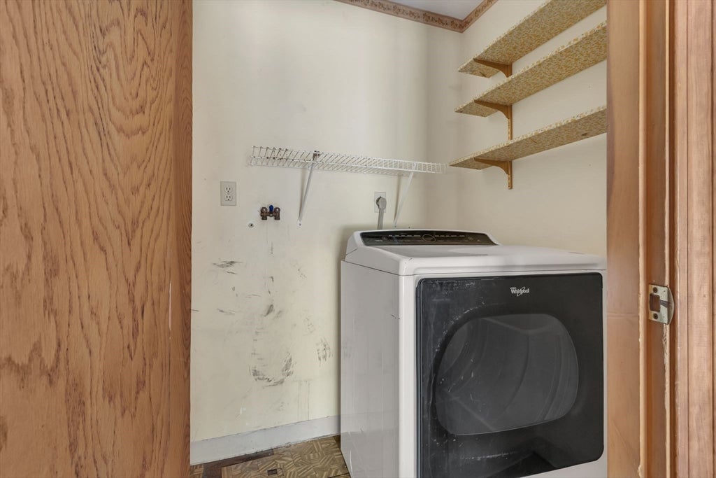 243 Oak St, Holliston, MA Photo #15