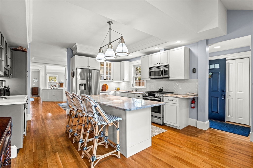18 Bromfield 18