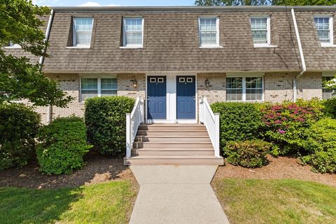 112 Cocasset St 3 Foxboro MA 02035