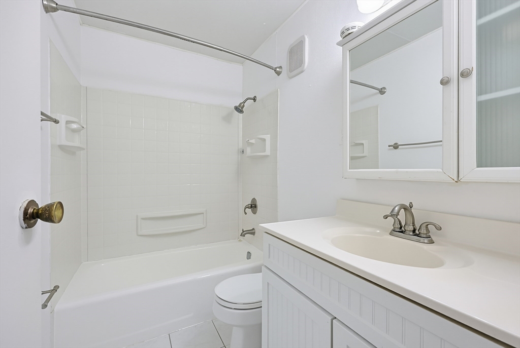 65 Milliken Ave #3, Franklin, MA, 65 Milliken Ave #3, Franklin, MA Photo #20