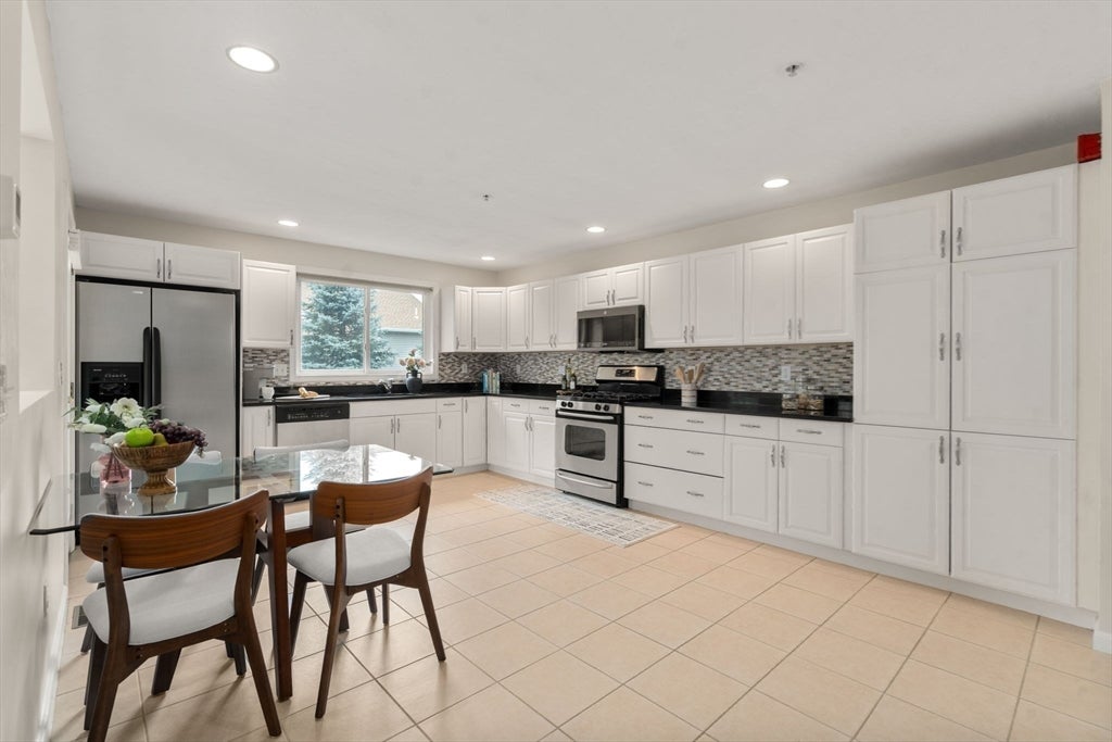 23 America Blvd #23, Ashland, MA Photo #11