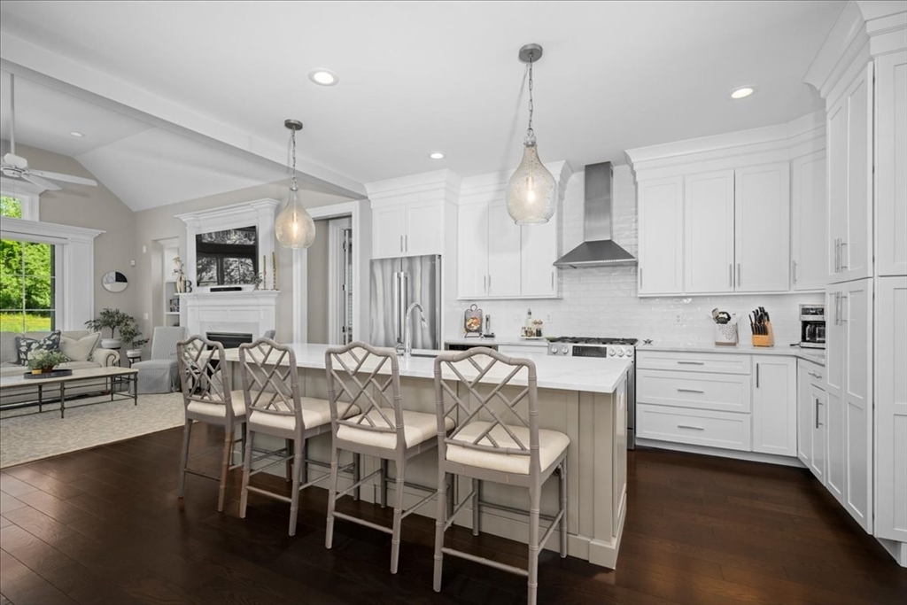 32 Hawk Ln 48
