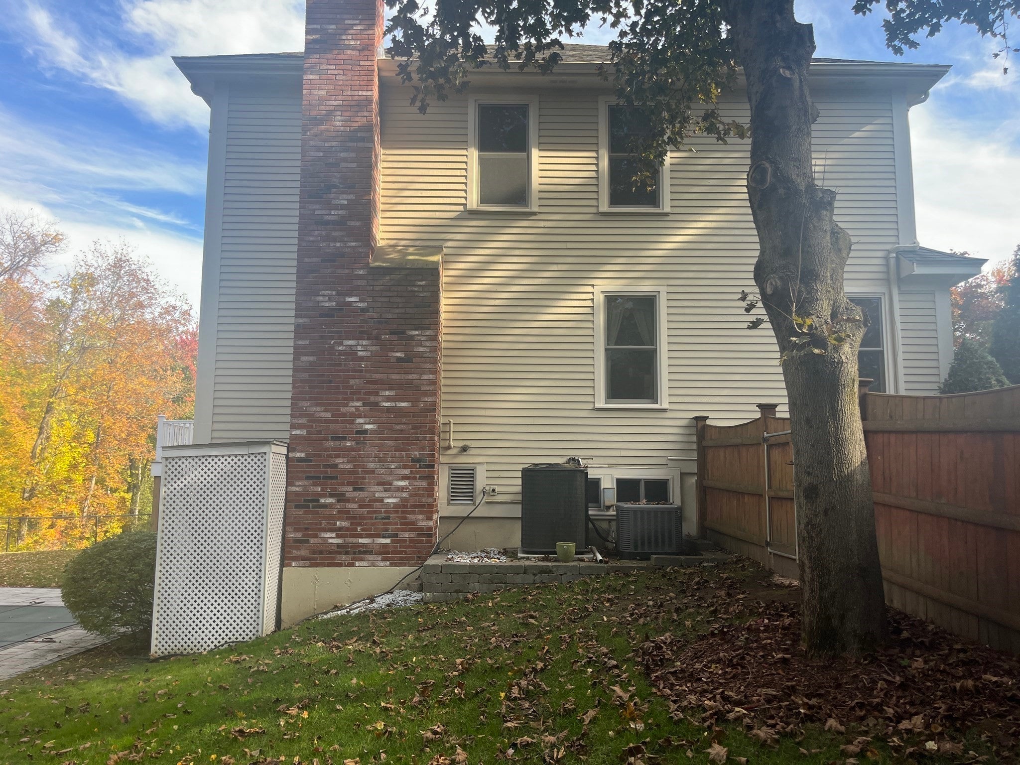 50 Thetford Ave
