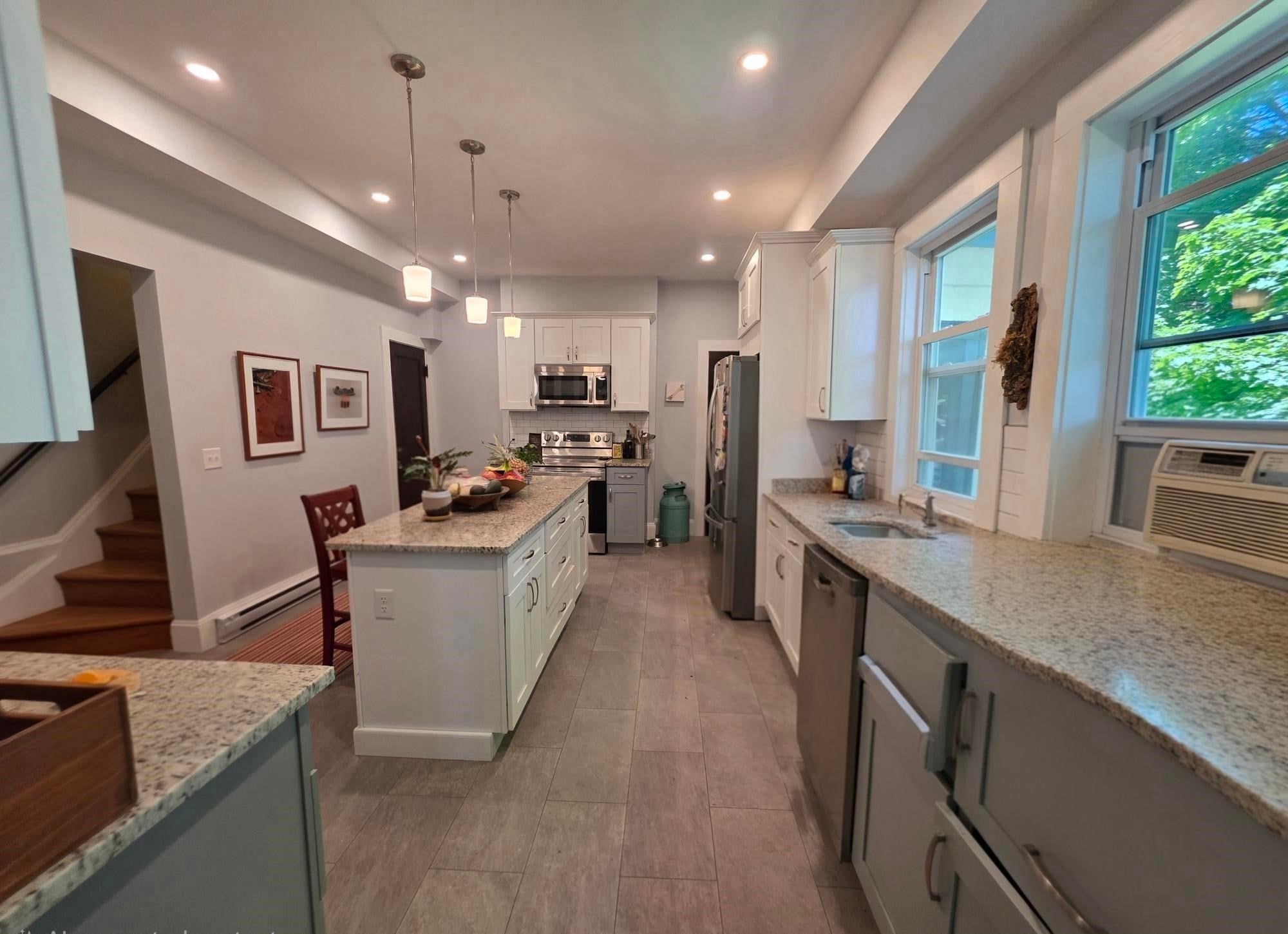 15 Bartlet Ave #TH, Arlington, MA Photo #3